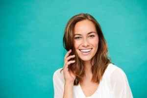 hacer sonreír a una mujer