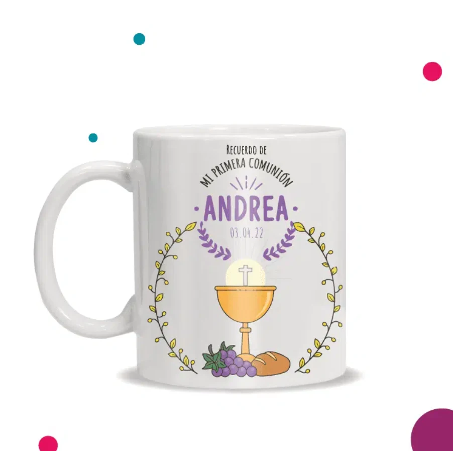 Recuerdos de bautizo para la primera comunión de Andrea, es una de las Tazas de recuerdos personalizados​