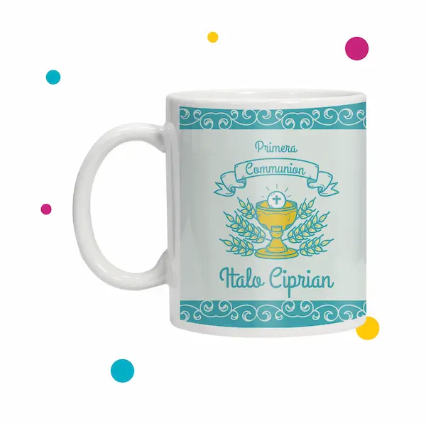 Taza con paleta de colores celeste que dice ''primera comunion Italo''.